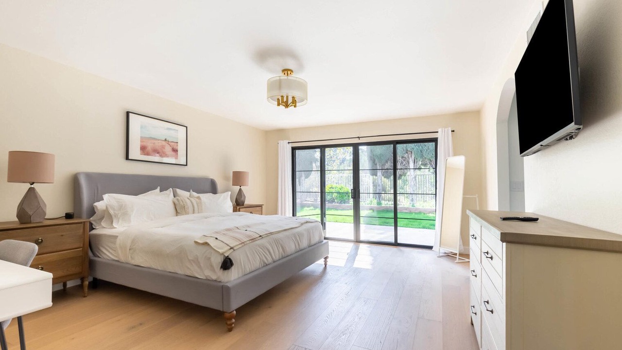 Photo of Bedroom in Laguna Hills