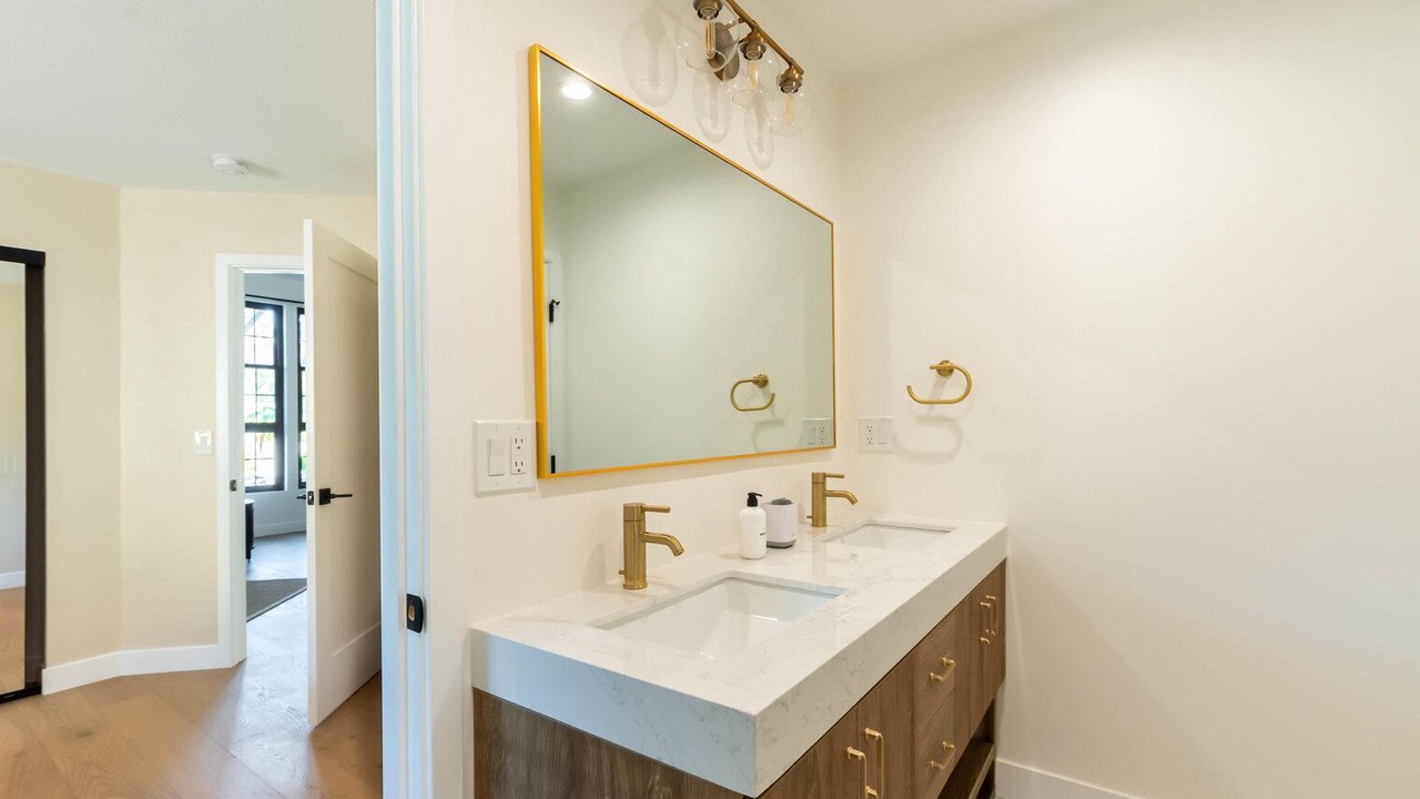 Photo of Bathroom in Laguna Hills