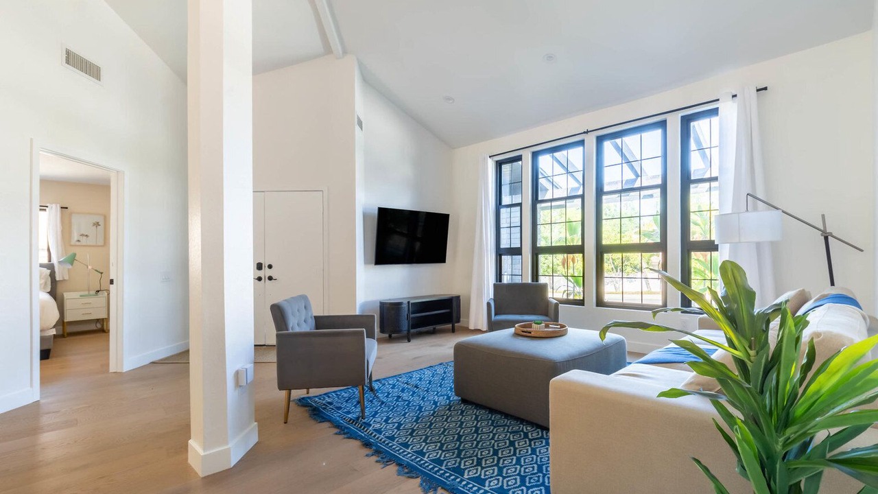 Photo of Livingroom in Laguna Hills