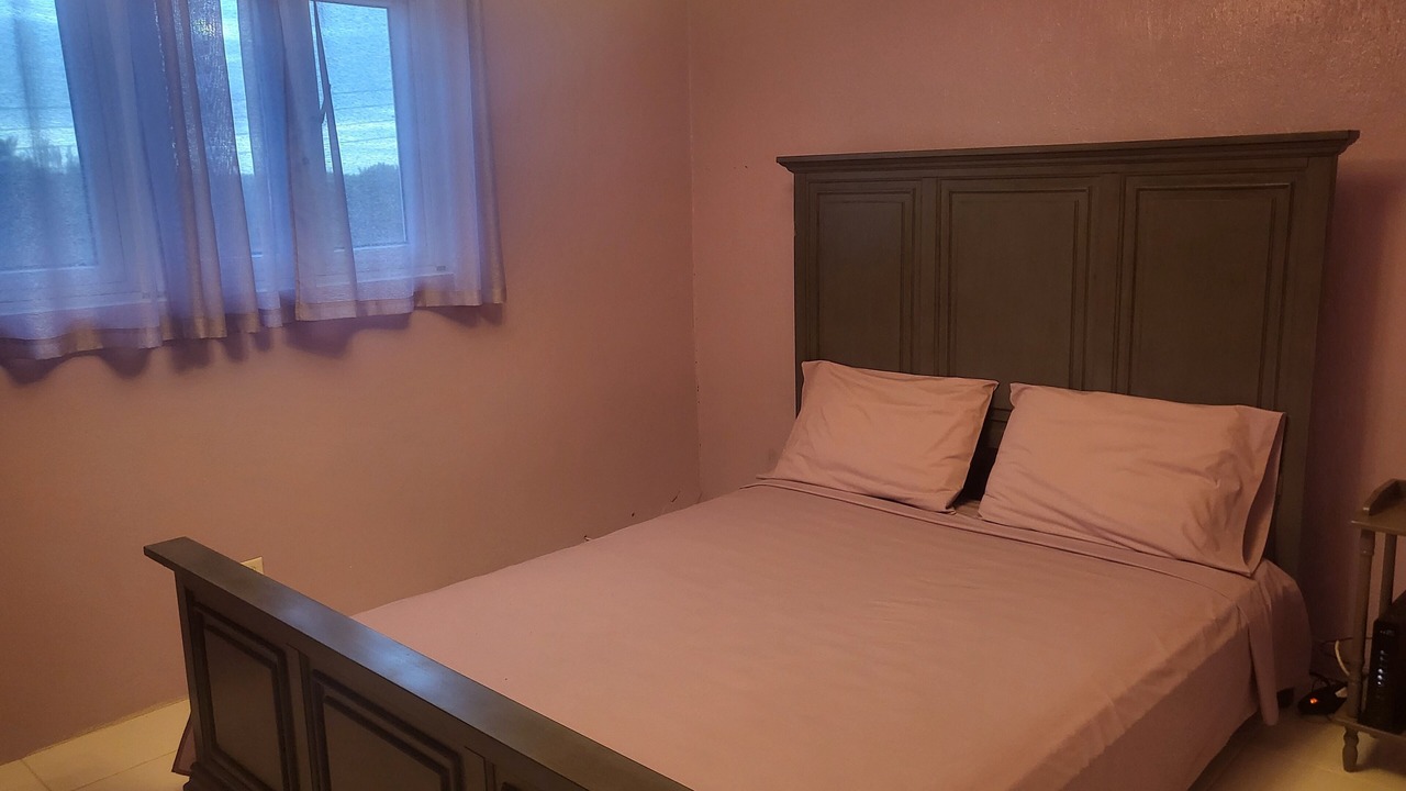 Photo of Bedroom in Nassau
