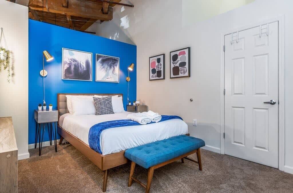 Photo of Bedroom in Downtown