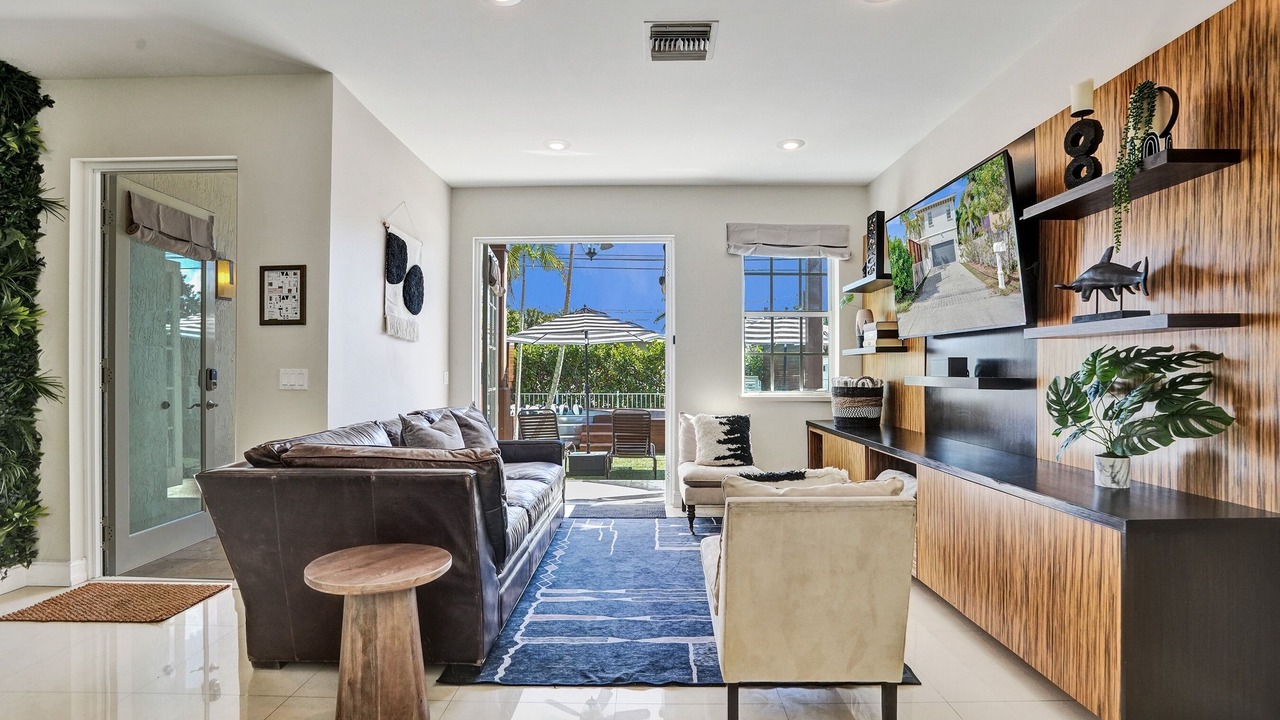 Photo of Livingroom in Riverside Park