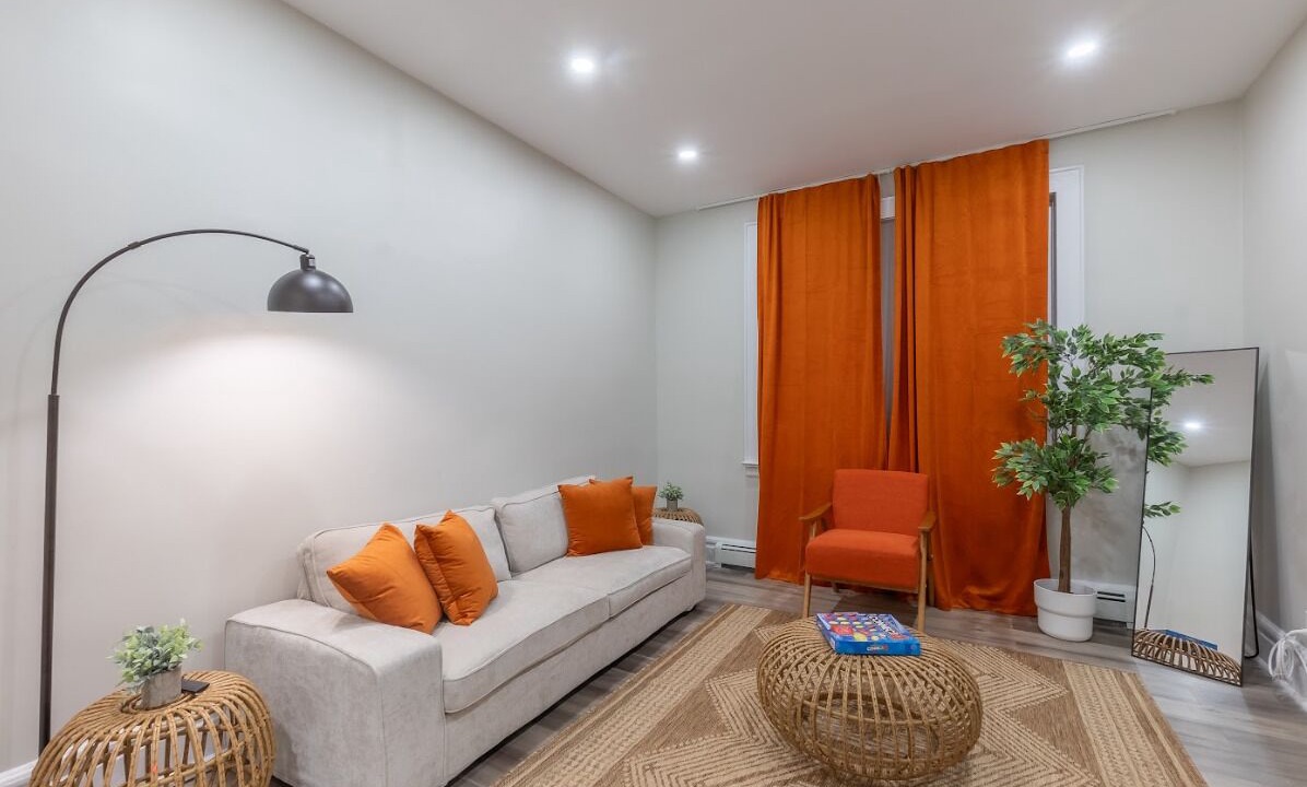 Photo of Livingroom in Ampere