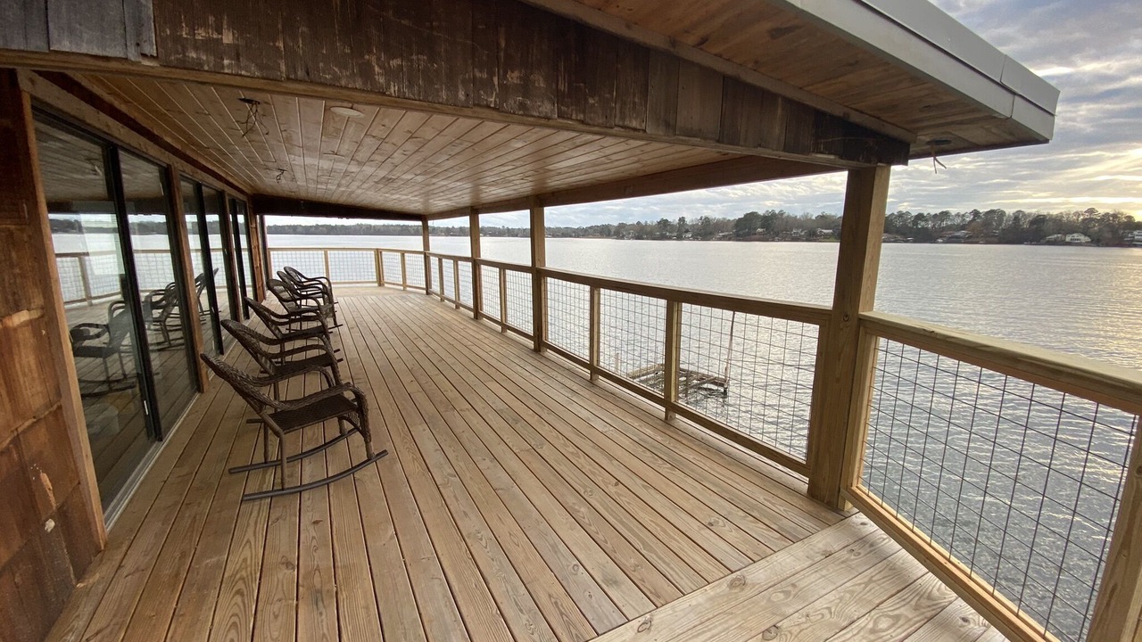Photo of Patio Balcony in Titus