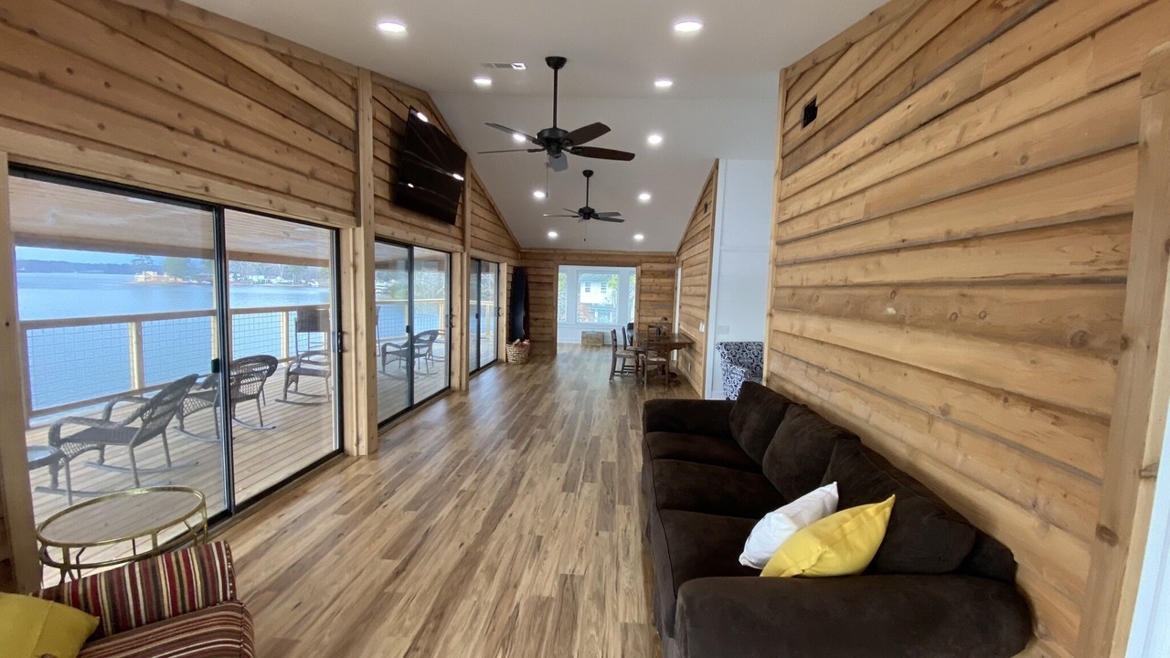 Photo of Livingroom in Titus