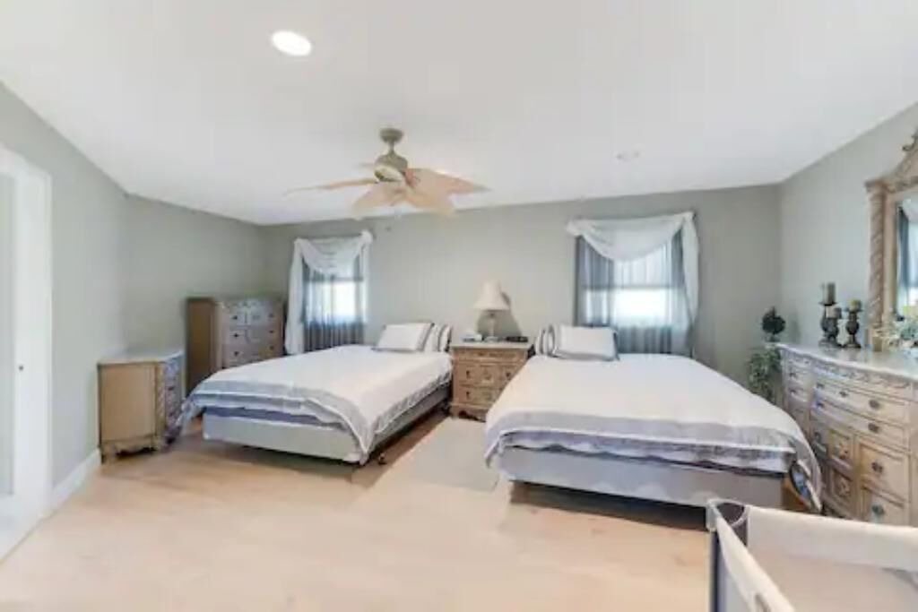 Photo of Bedroom in Newburgh