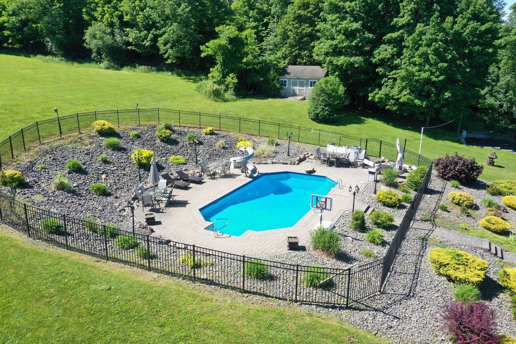 Photo of Outdoor in Newburgh