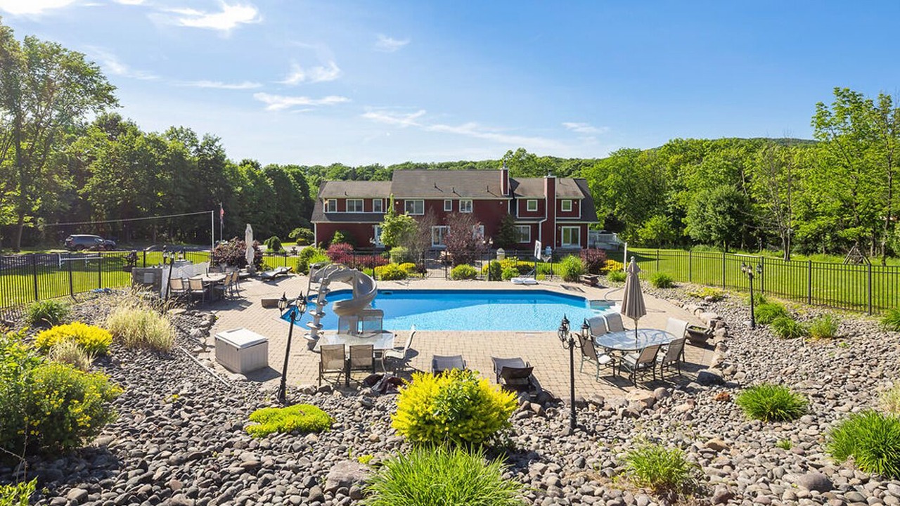 Photo of Outdoor in Newburgh