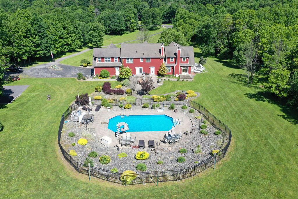 Photo of Outdoor in Newburgh