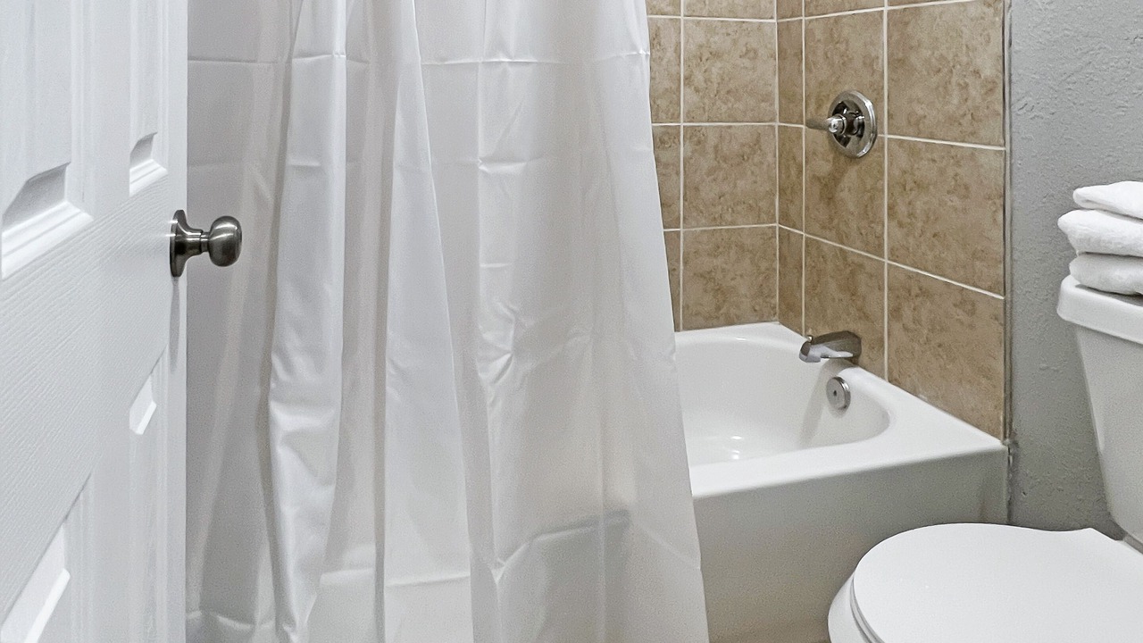 Photo of Bathroom in Tuscaloosa