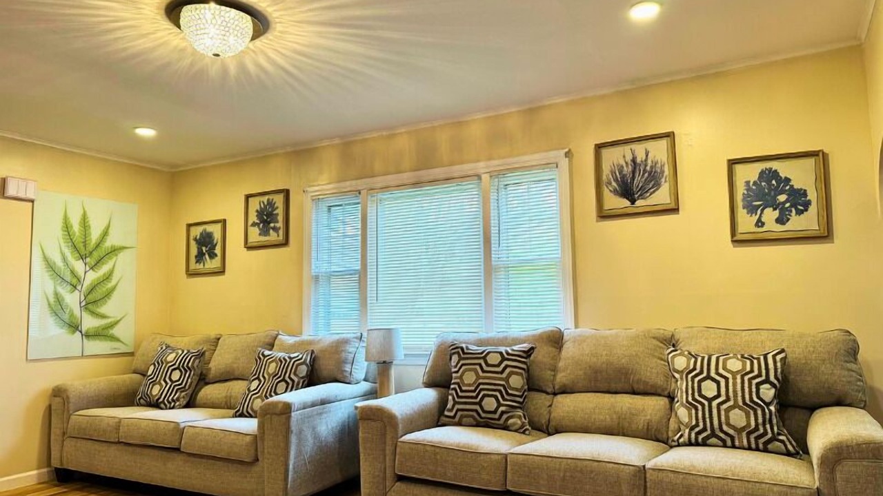 Photo of Bedroom in Montague