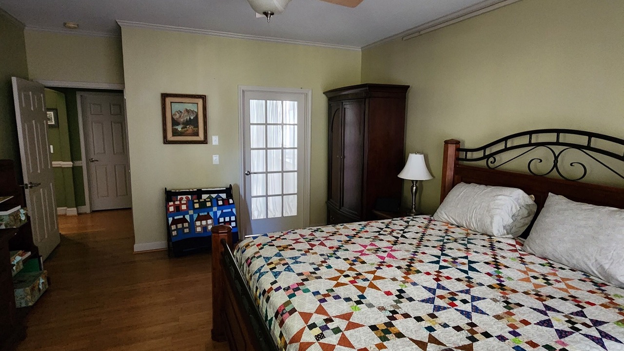 Photo of Bedroom in Mount Airy