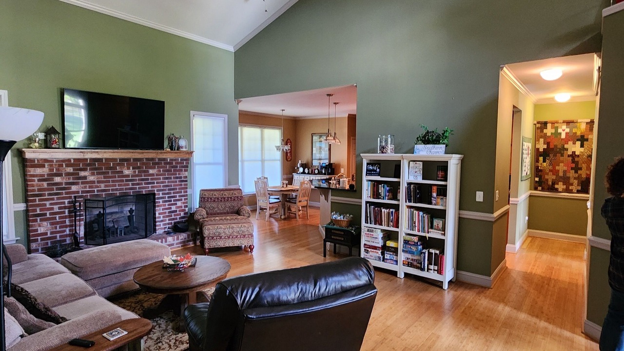 Photo of Livingroom in Mount Airy