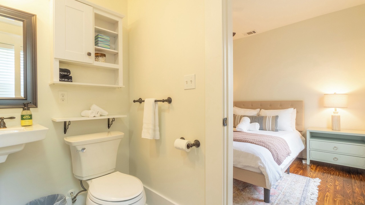Photo of Bathroom in East Memphis