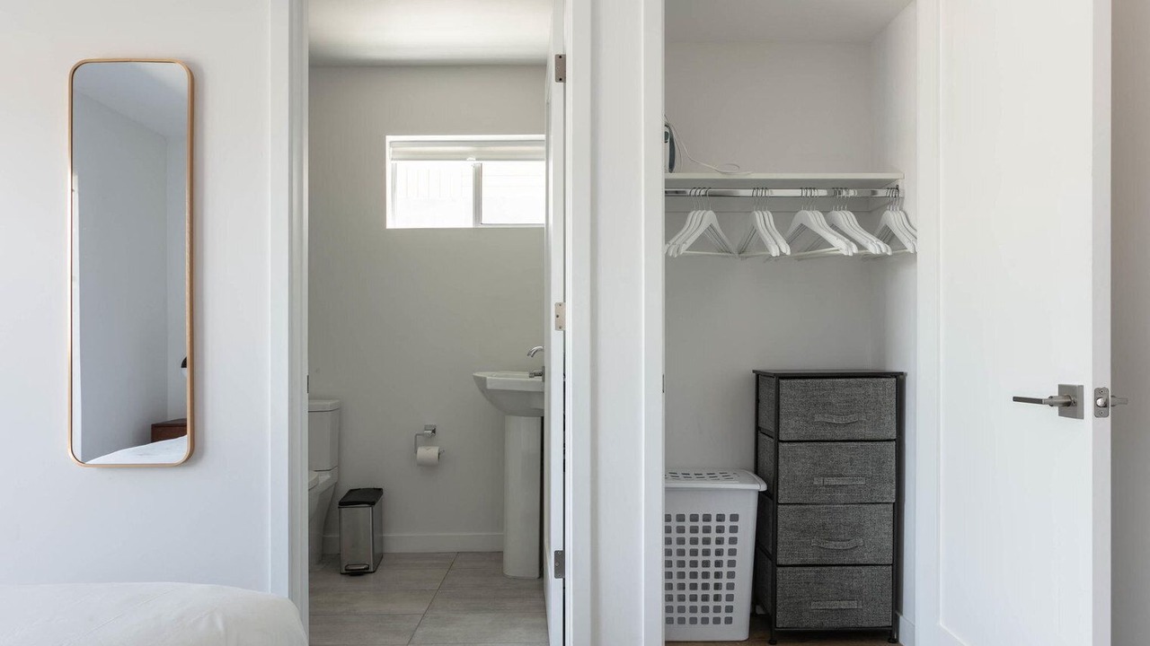 Photo of Bedroom in Valley Village