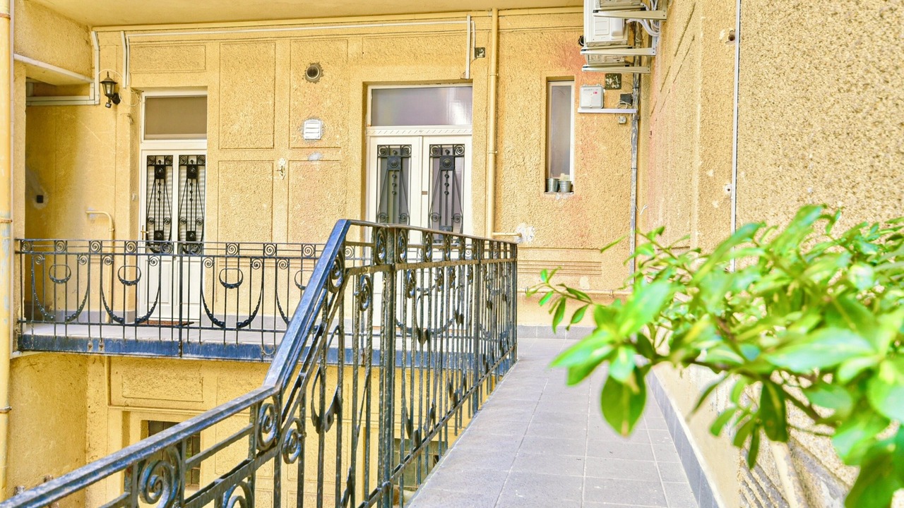 Photo of Outdoor in Budavar