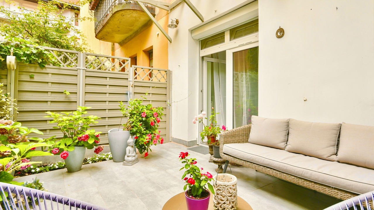 Photo of Patio Balcony in Budavar