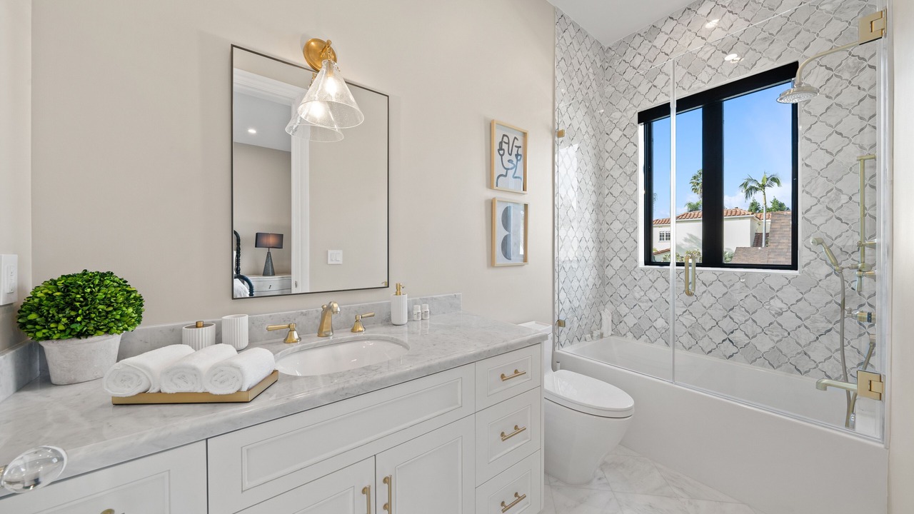 Photo of Bathroom in The Flats