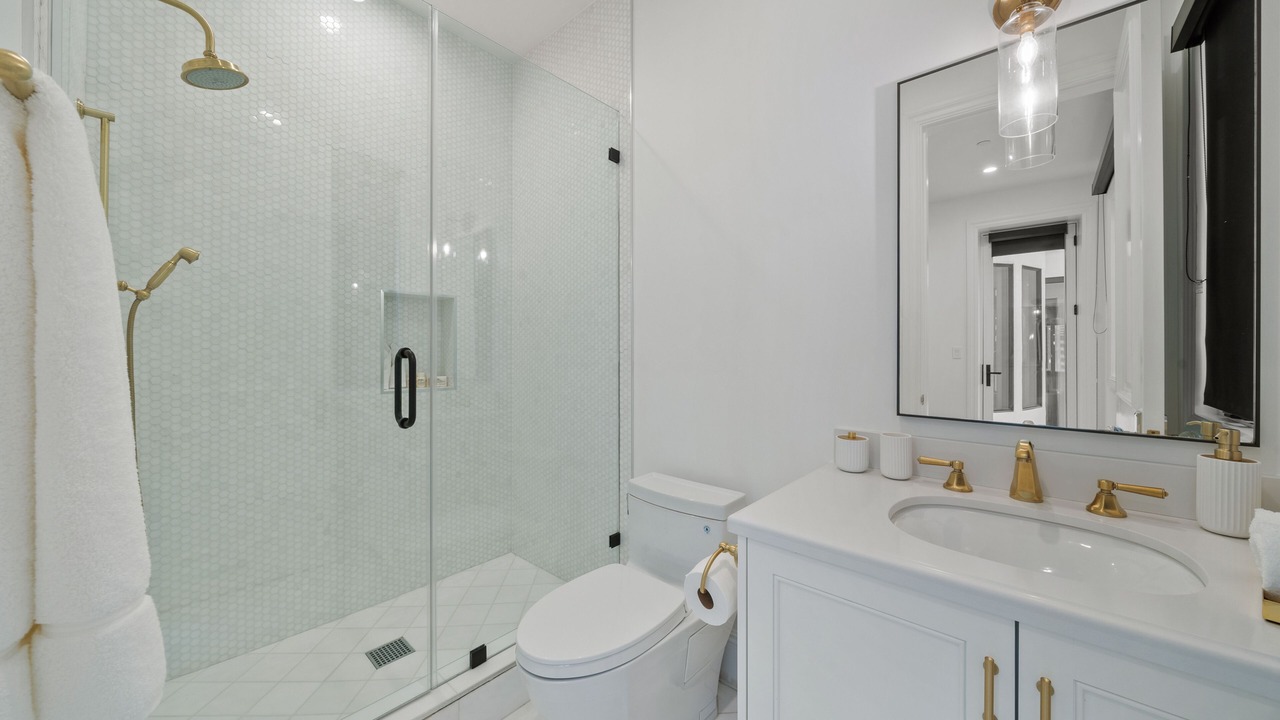 Photo of Bathroom in The Flats