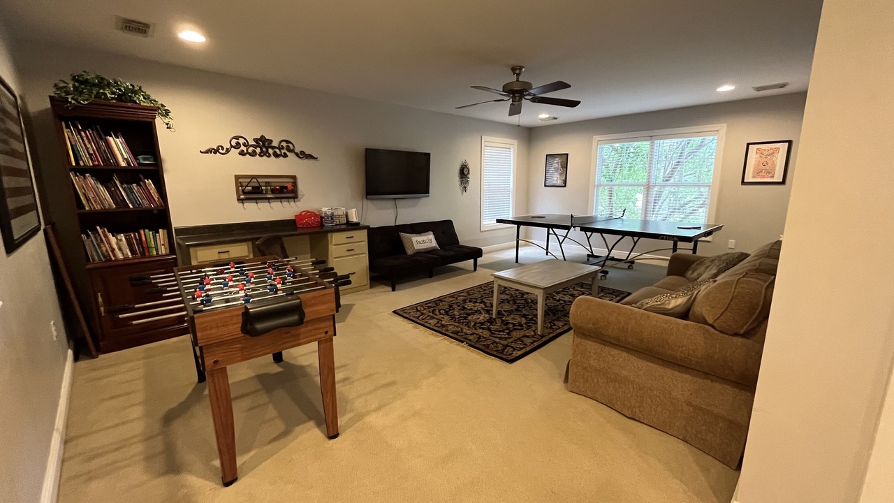 Photo of Bedroom in Northport