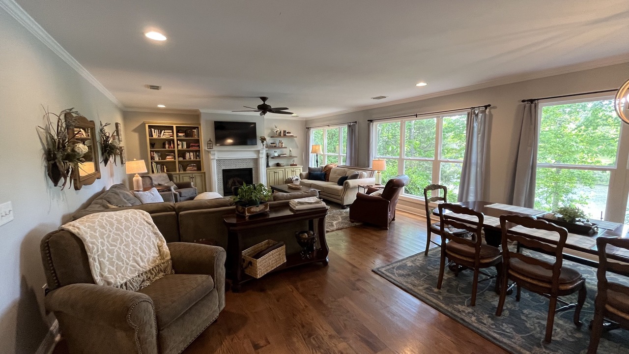 Photo of Livingroom in Northport