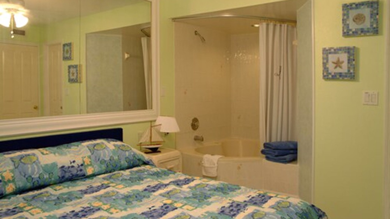 Photo of Bathroom in Bahama Reef