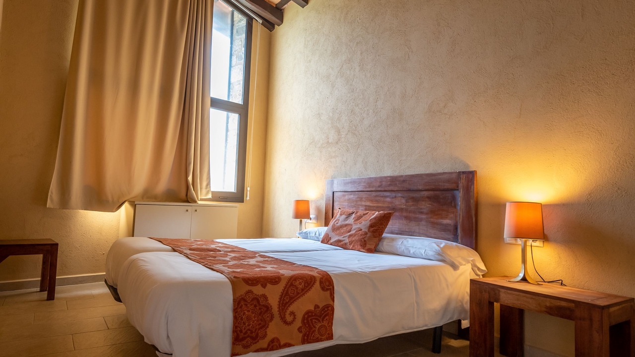 Photo of Bedroom in Fares