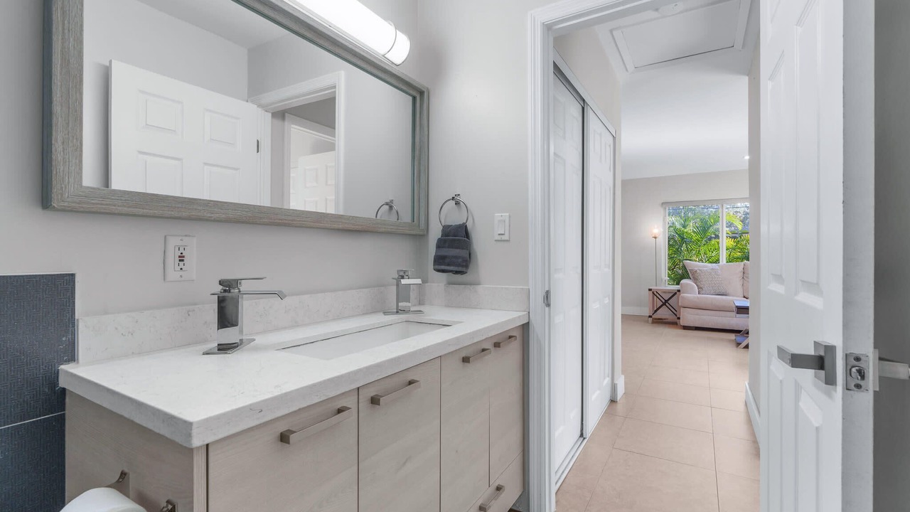 Photo of Bathroom in Coral Shores