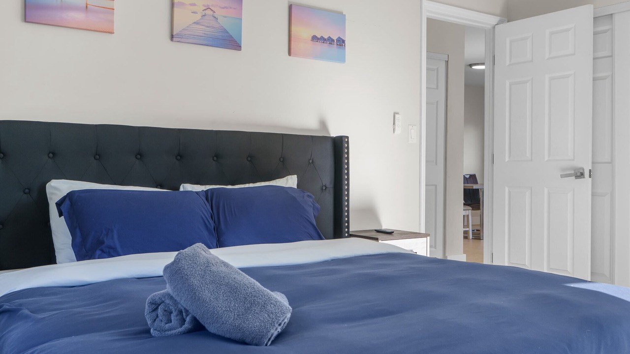 Photo of Bedroom in Coral Shores