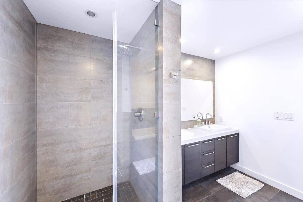 Photo of Bathroom in Santa Ana