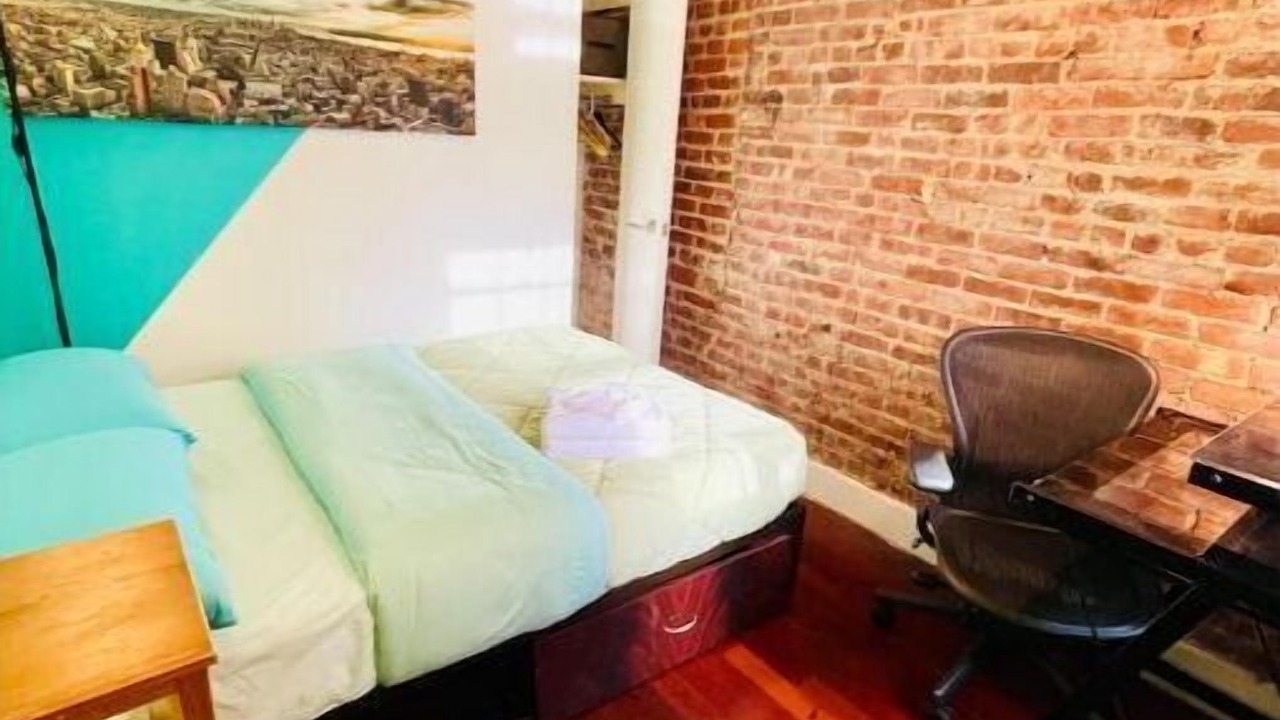 Photo of Bedroom in Manhattanville