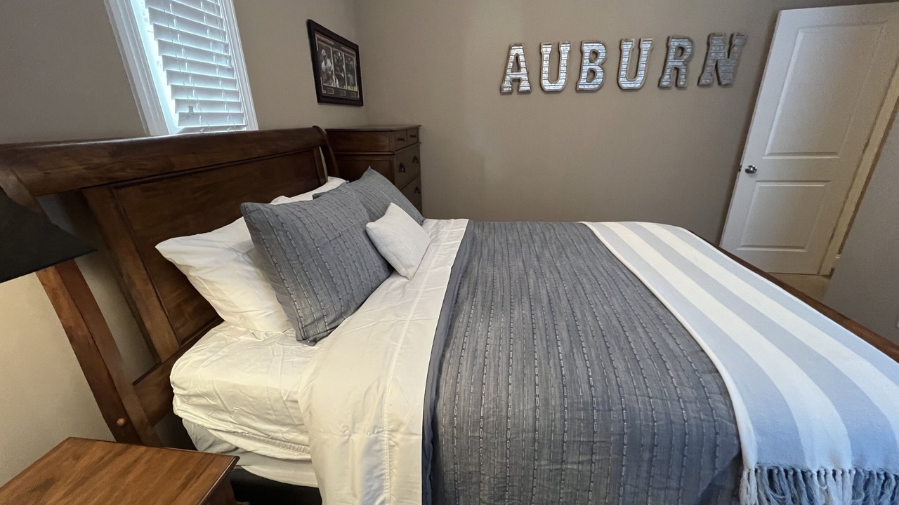 Photo of Bedroom in Auburn