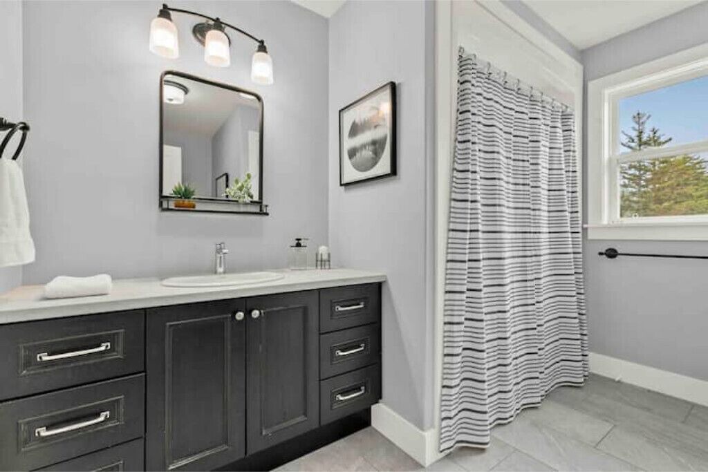 Photo of Bathroom in Newport Landing