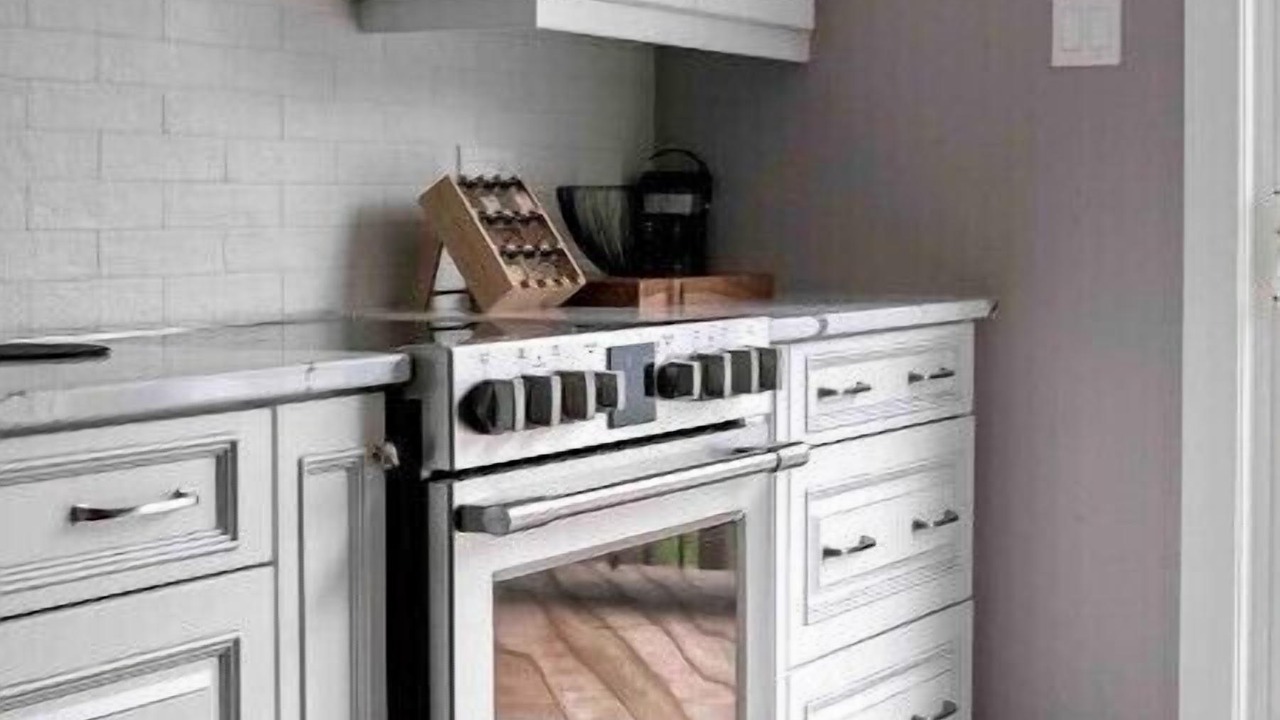 Photo of Kitchen in Newport Landing