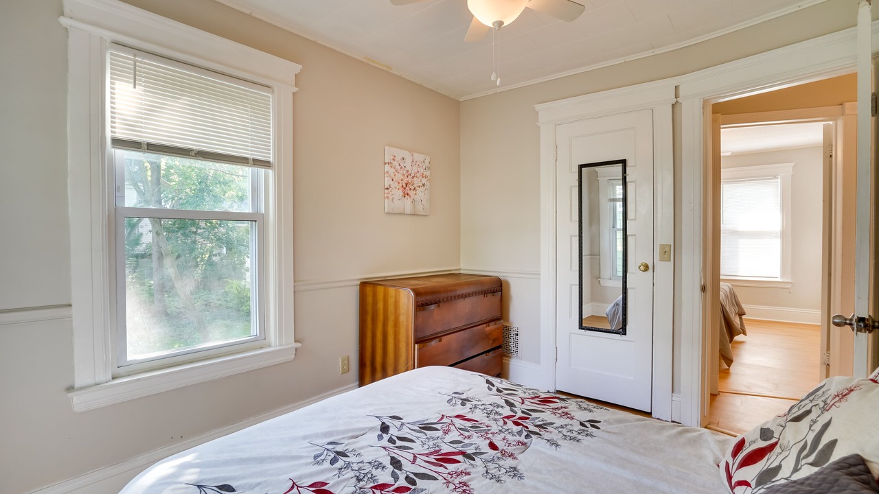 Photo of Bedroom in Eastside