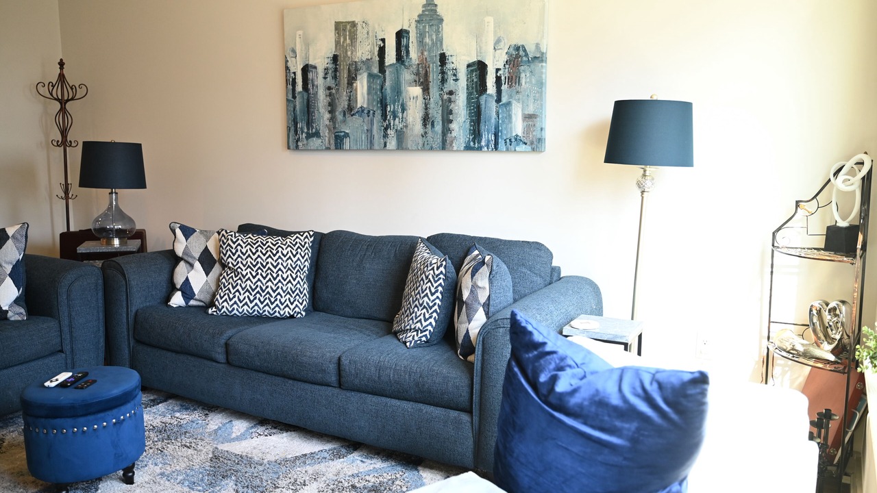 Photo of Livingroom in Third Ward