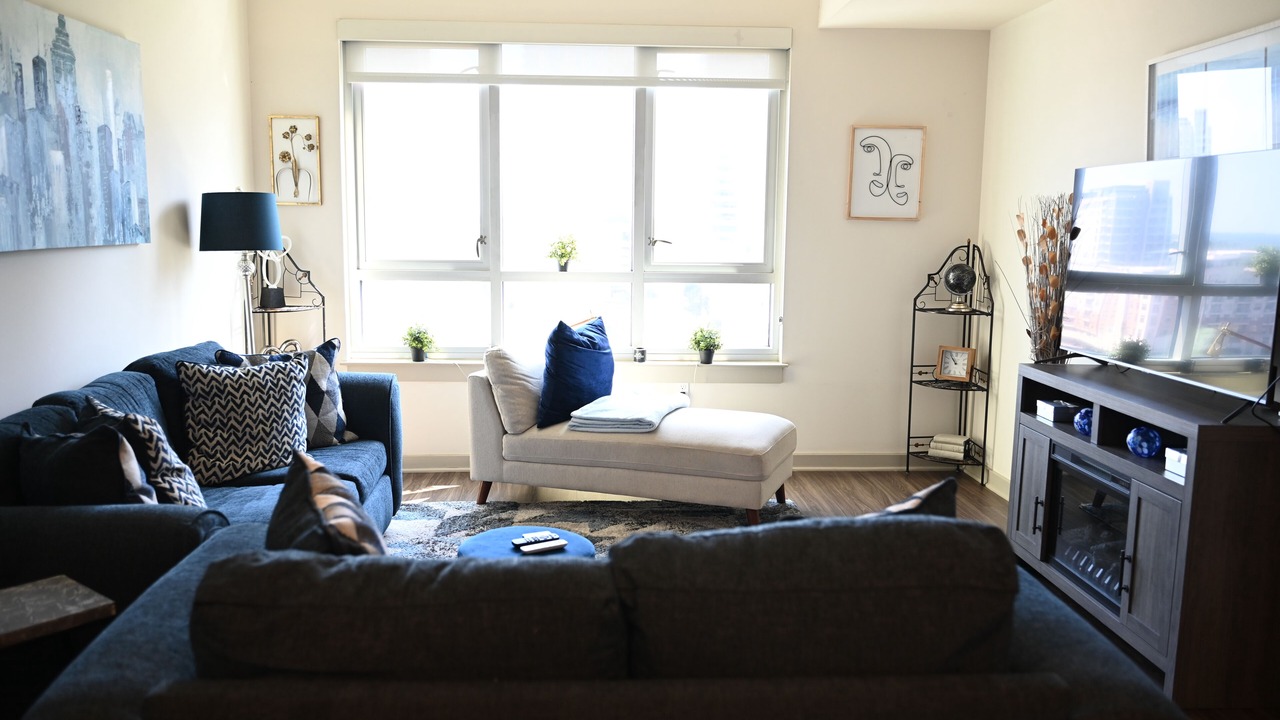 Photo of Livingroom in Third Ward