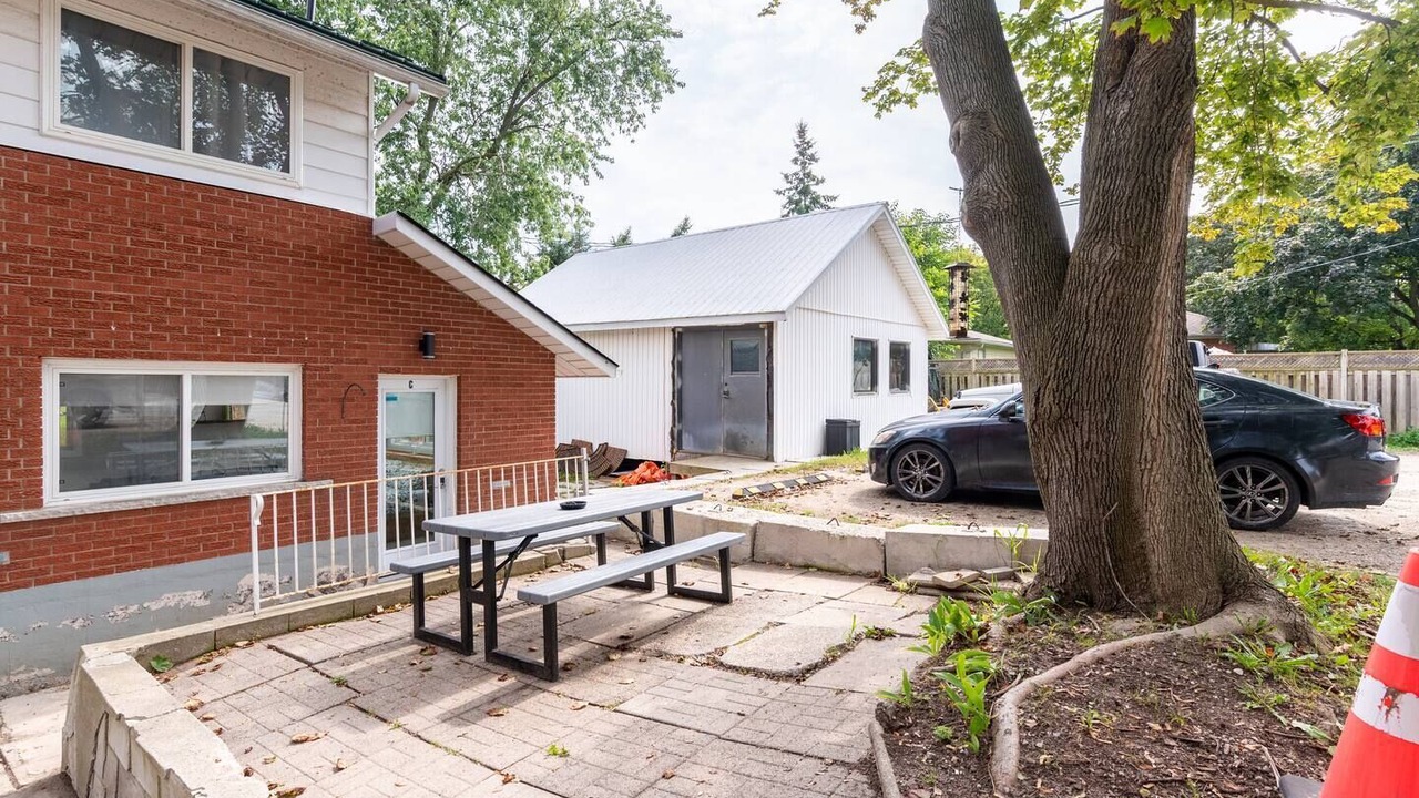 Photo of Outdoor in Waterloo