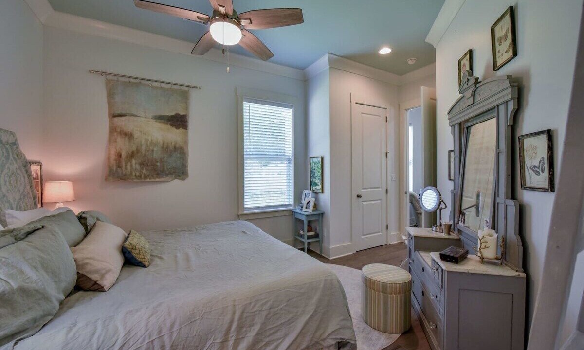 Photo of Bedroom in Tuscaloosa