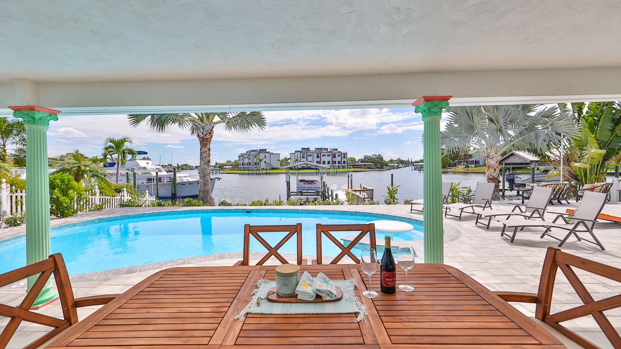 Photo of Outdoor in Apollo Beach