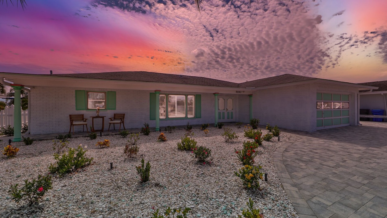 Photo of Patio Balcony in Apollo Beach