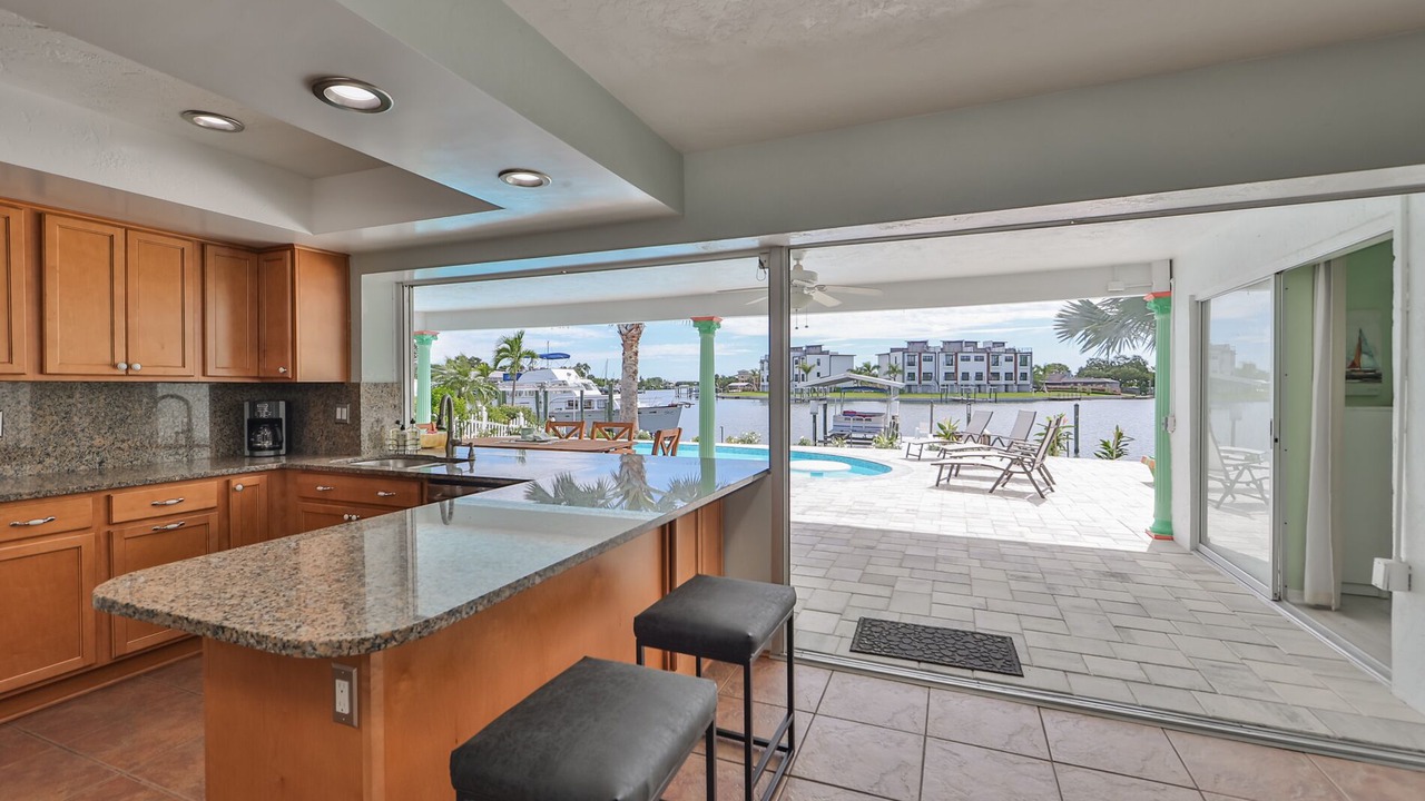 Photo of Kitchen in Apollo Beach
