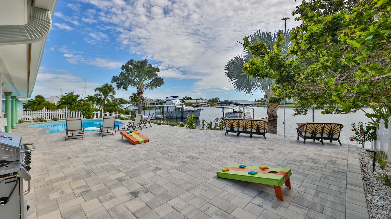 Photo of Patio Balcony in Apollo Beach