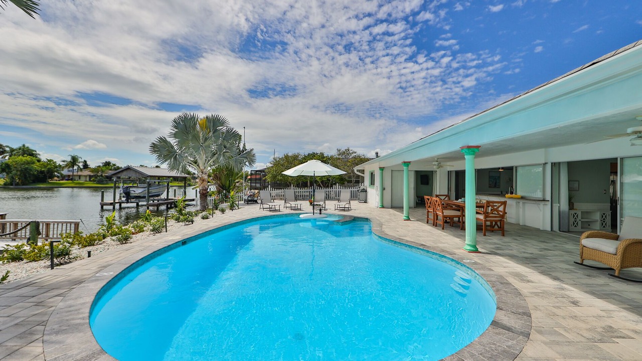 Photo of Outdoor in Apollo Beach