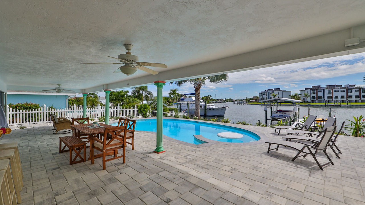 Photo of Outdoor in Apollo Beach