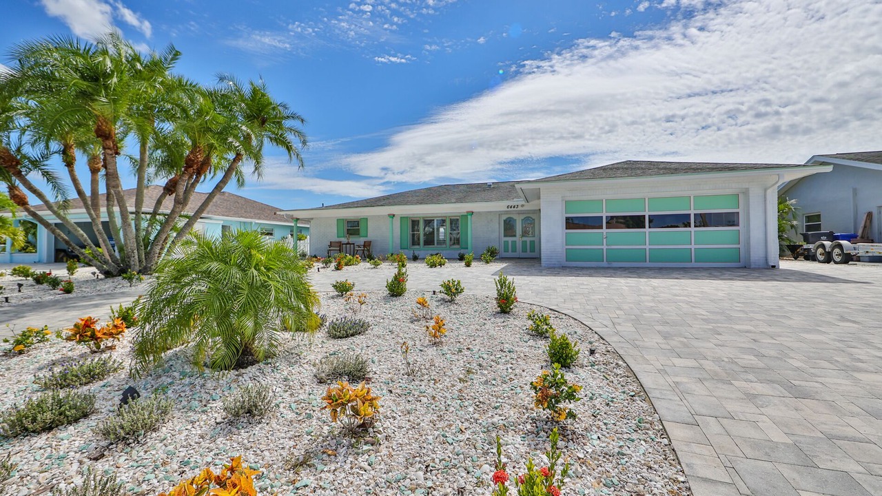 Photo of Outdoor in Apollo Beach