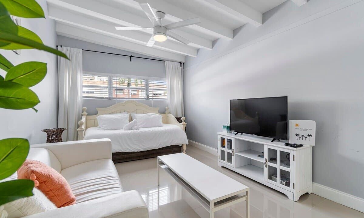 Photo of Bedroom in Dolphin Isles