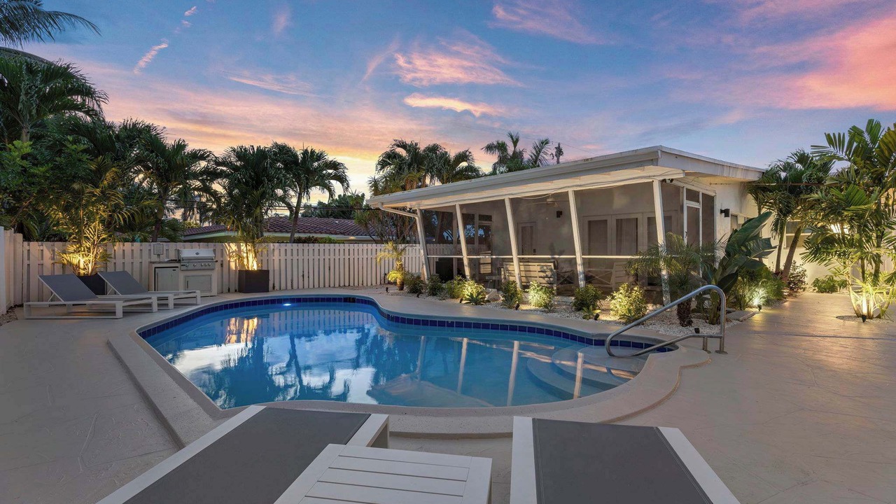 Photo of Outdoor in Dolphin Isles