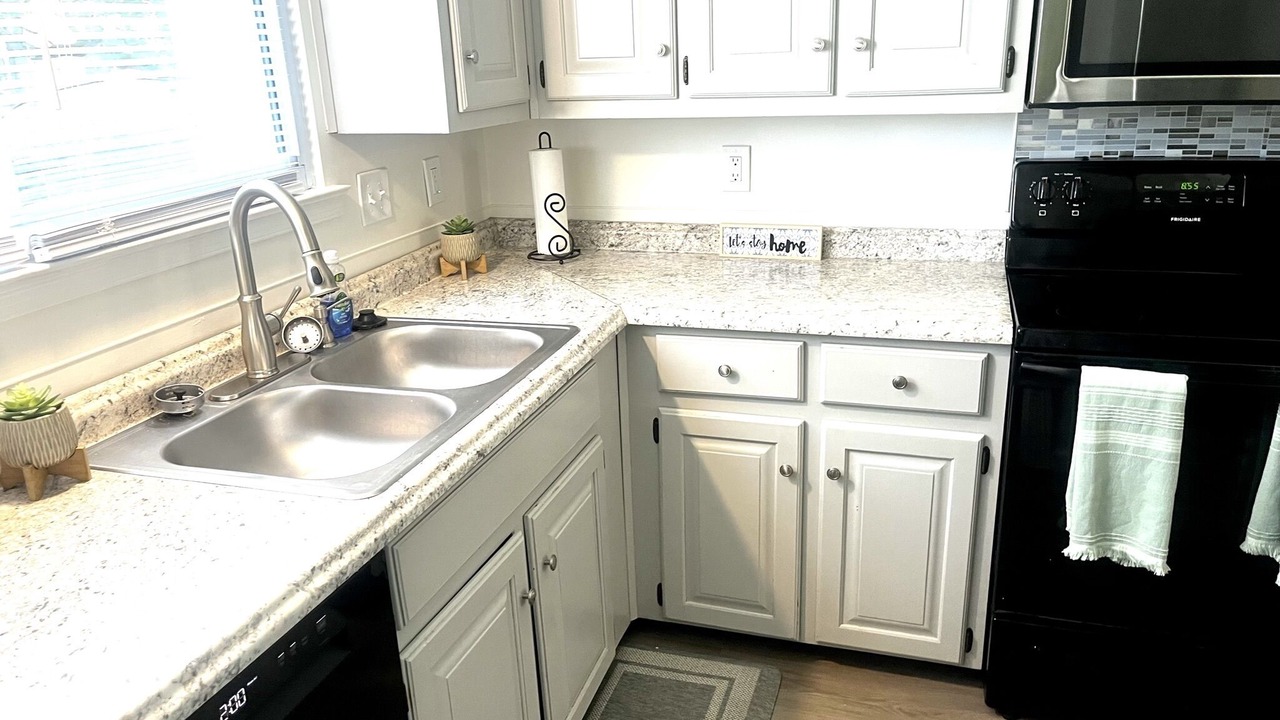 Photo of Kitchen in Gunter Afs