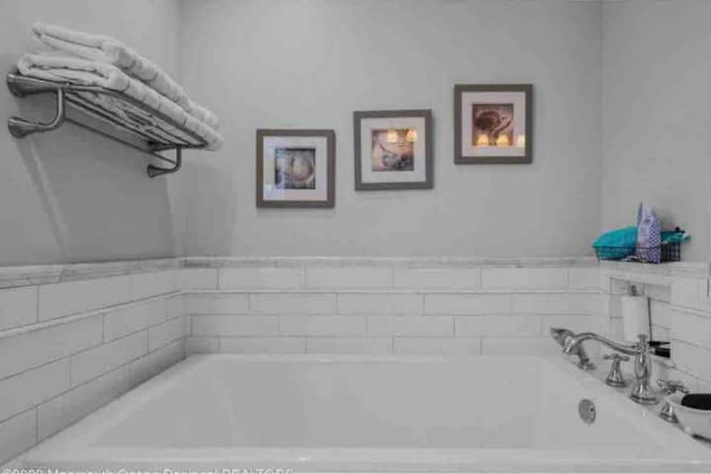 Photo of Bathroom in Spring Lake Heights